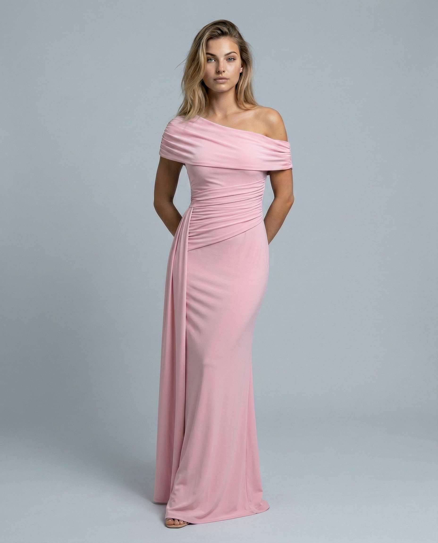 Aida • Vestido Maxi Arrugado de Un Hombro