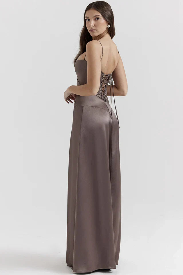 Cara • Vestido Maxi con Espalda Lazada