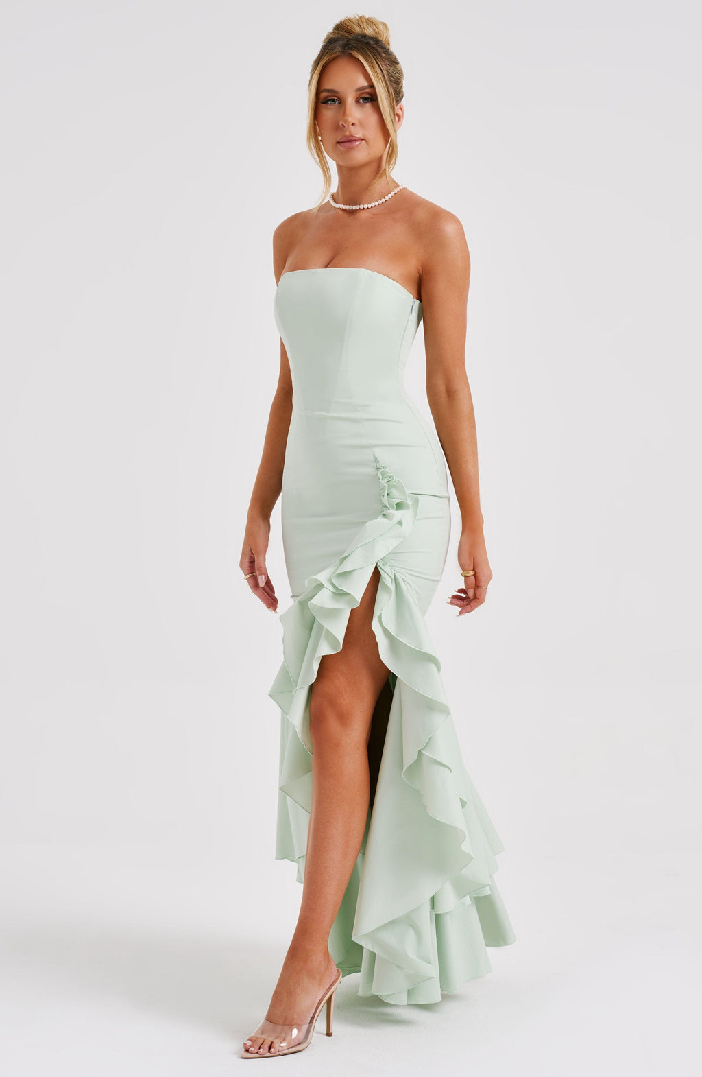 Emilia • Vestido Maxi Floral Lace Grace