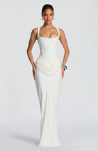 Aveline | Vestido largo satinado con escote cuadrado