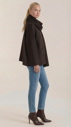 Kristina Gemütlicher Mantel-Cape