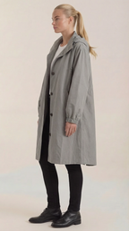 Chaqueta impermeable Margie con capucha