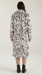 Morgana Lange Chaqueta de Cuero Sintético