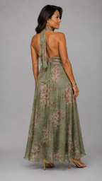 Serena · Vestido largo verde floral de gasa con escote halter