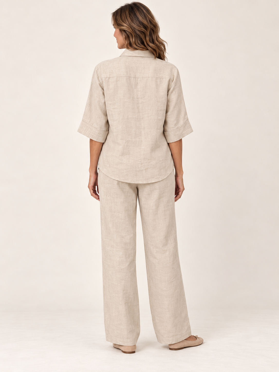 Afrodita Beige — trasera