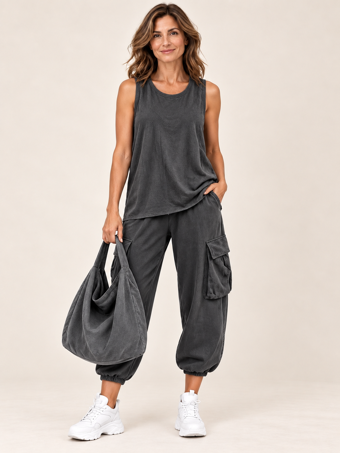 Noelia Gris+Bolso gris — detalle