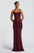 Valentina | Vestido largo con transparencias en rojo cereza