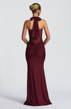 Valentina | Vestido largo con transparencias en rojo cereza